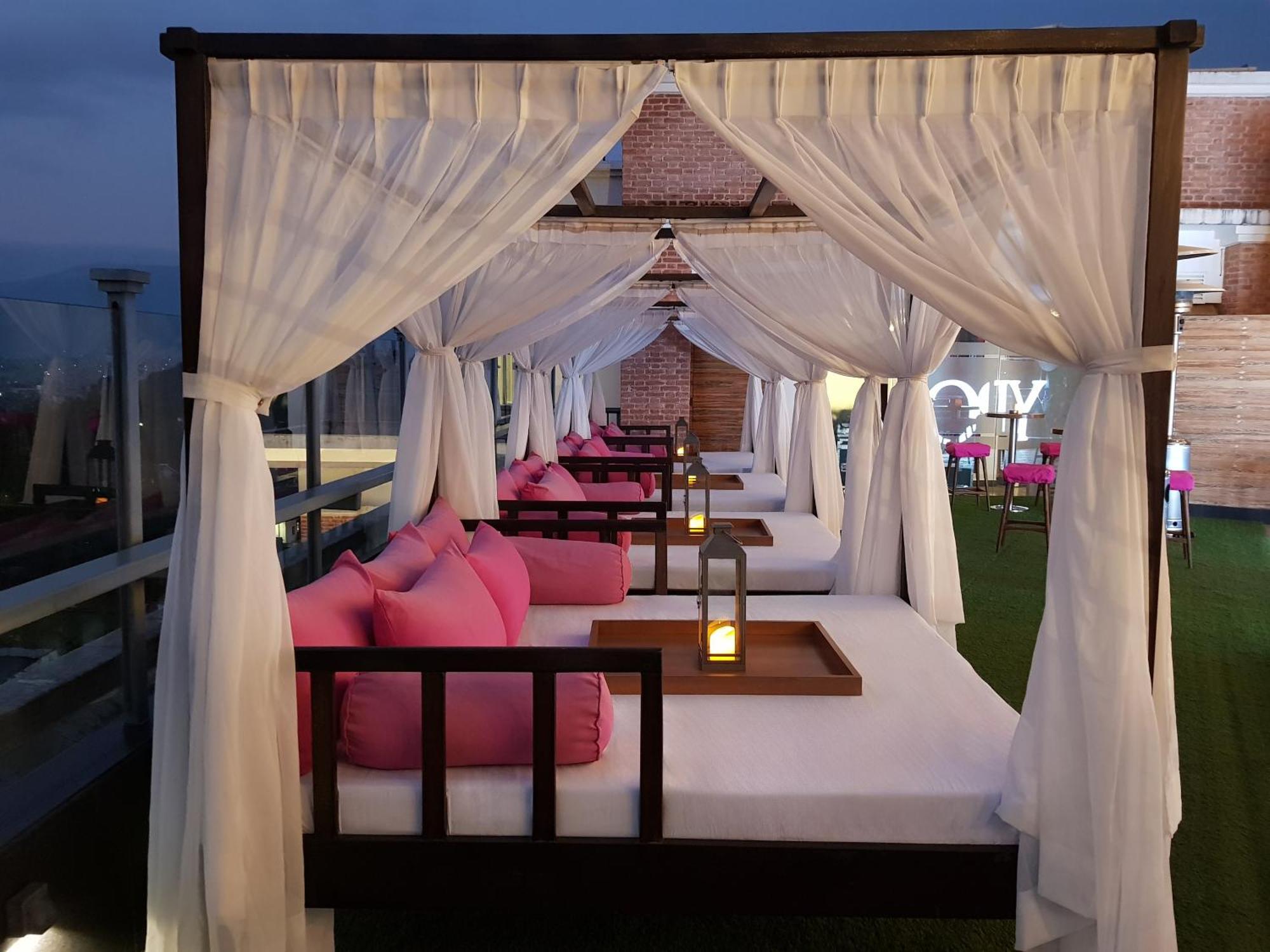 Hotel Ambassador By Ace Hotels Κατμαντού Εξωτερικό φωτογραφία