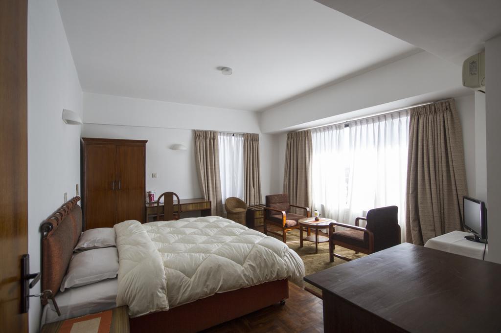 Hotel Ambassador By Ace Hotels Κατμαντού Εξωτερικό φωτογραφία